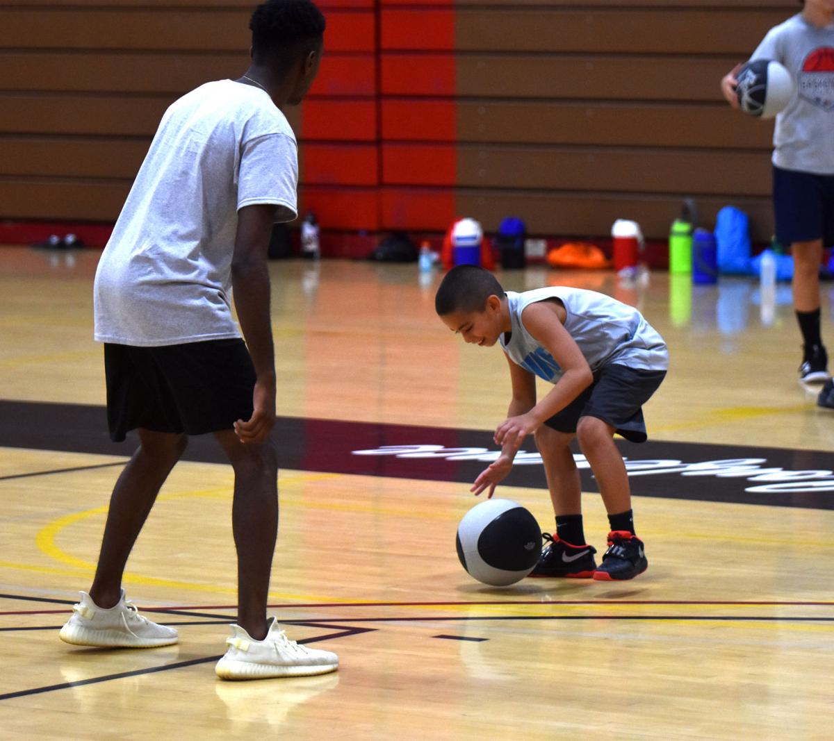 Hoop It Up Long Running Ivc Basketball Camp Marks Another Successful Year Local Sports Ivpressonline Com