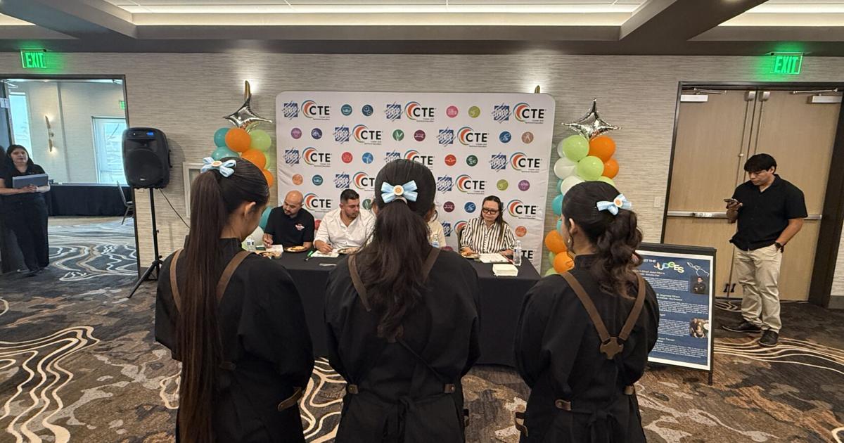 Ivrop Program IVROP Showcases CTE student culinary arts skills | News | ivpressonline.com