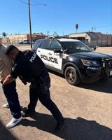 ӽ紫ý: Man caught in El Centro with drugs, active arrest warrant