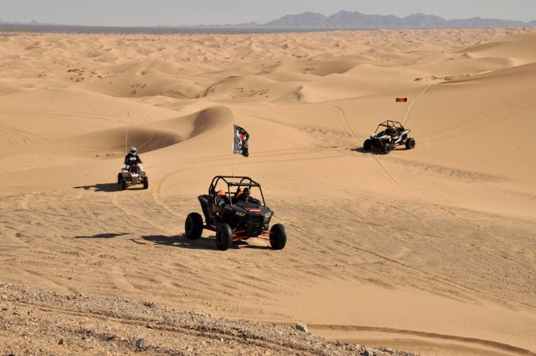 Visitors participate in their own cleanup efforts at Glamis sand dunes ...