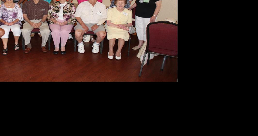 New Holstein High School Class of 1954 gathers for reunion