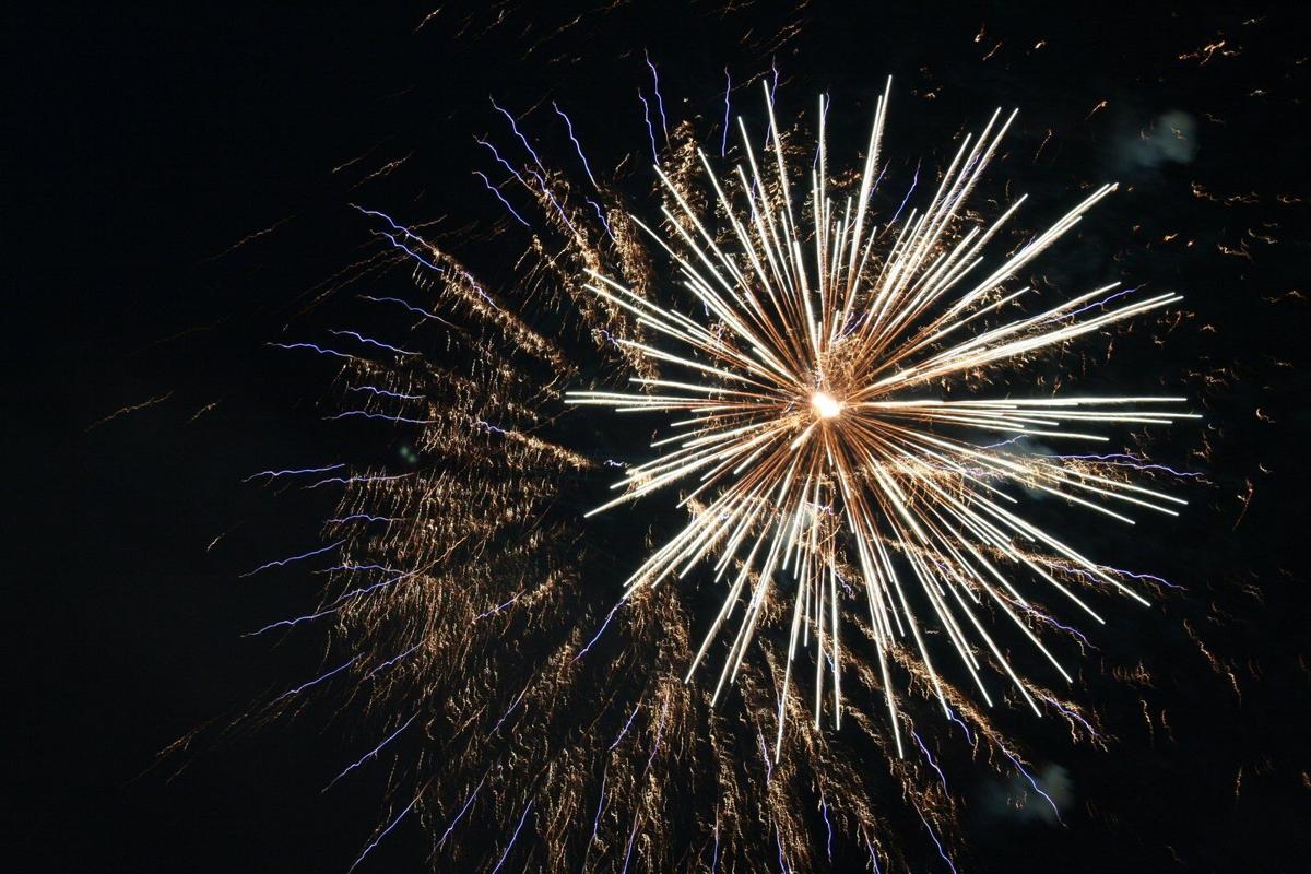Summer Festival In Chilton This Week Includes Fireworks Parade Iwantthenews Com