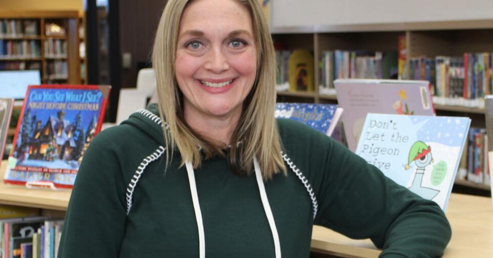 Coming home: New Holstein Distinguished Person helps her city