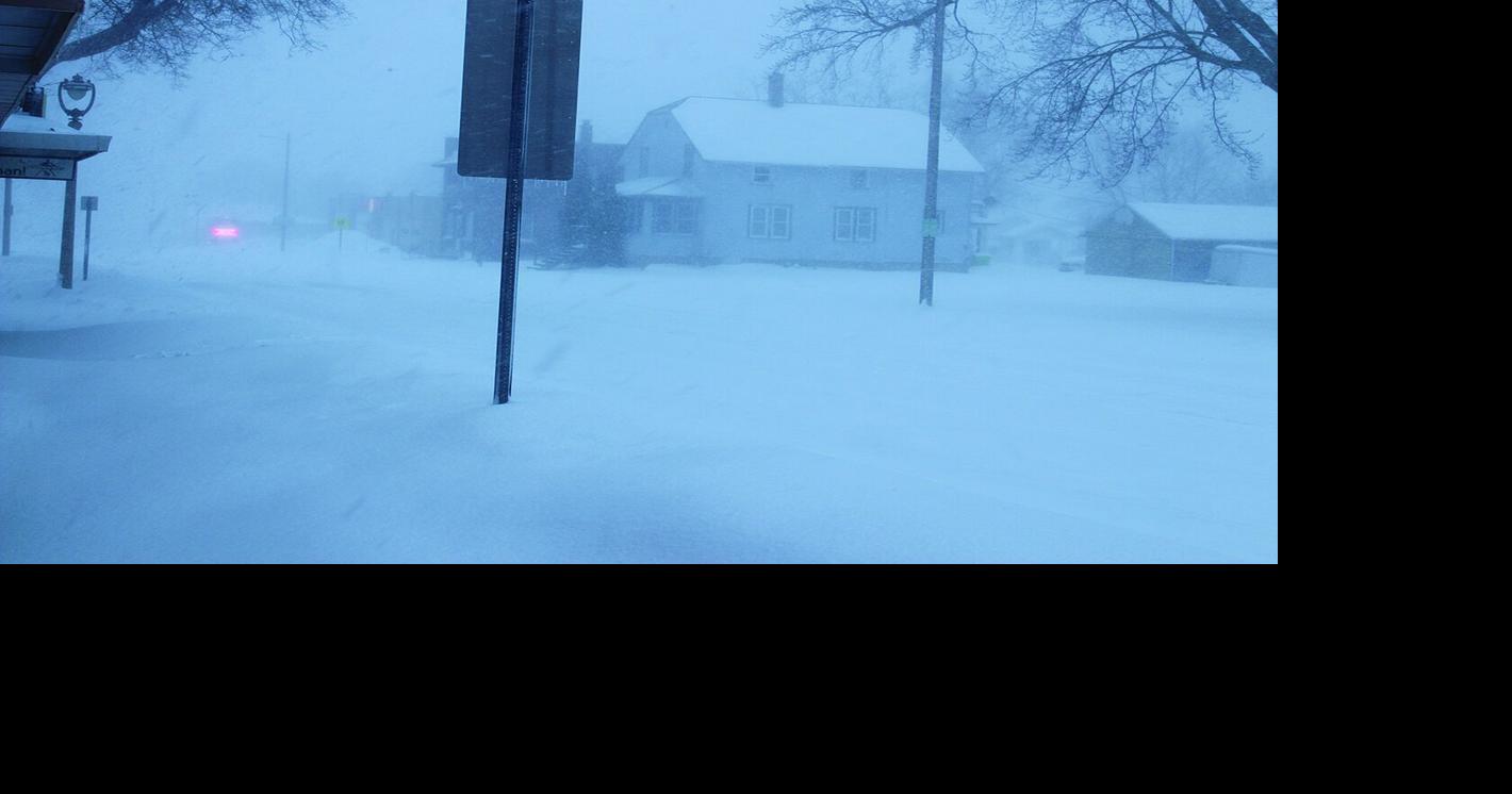 UPDATE: Tow ban in effect as 'historic' blizzard continues to batter northeast Wisconsin