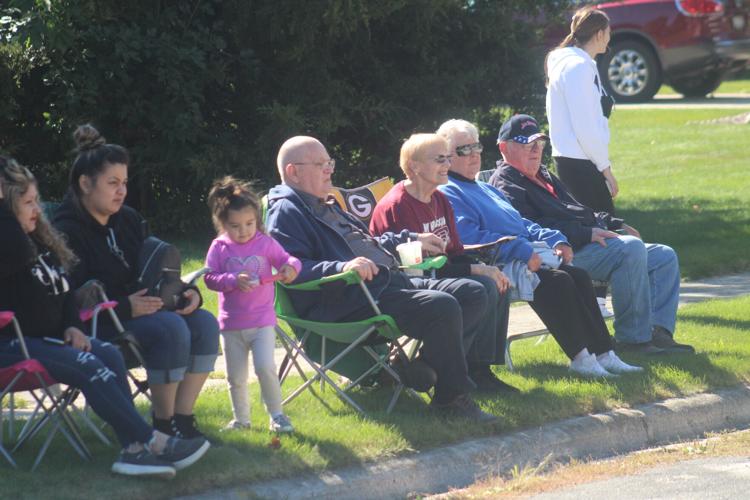 New Holstein Parade News