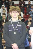 Dessellier falls in state title wrestling match