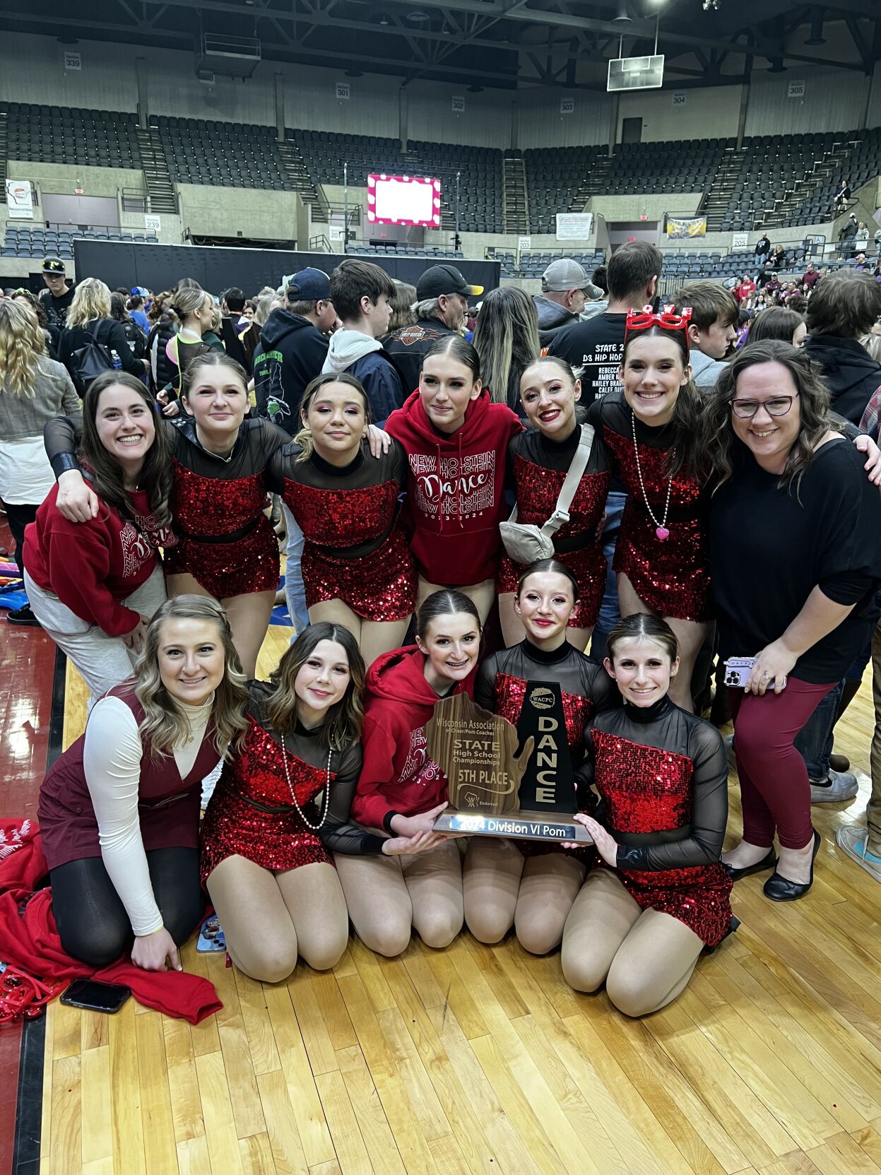 New Holstein High School dance team places 5th at State event