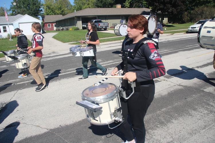 New Holstein Parade News