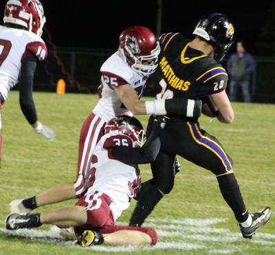 Two Rivers rolls over New Holstein 41-6 | Sports | iwantthenews.com