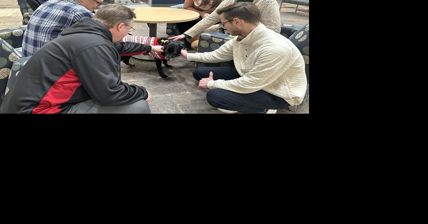 Therapy dog makes visits to LTC |