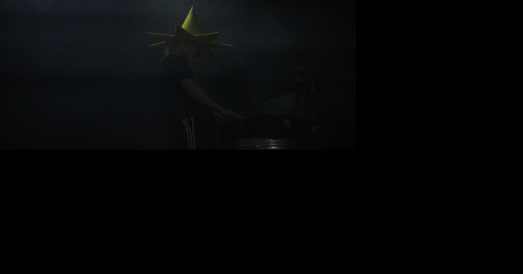 100 gecs sell out The Van Buren Culture