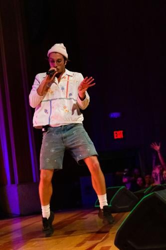 BBNO$ Concert | Gallery | jackcentral.org