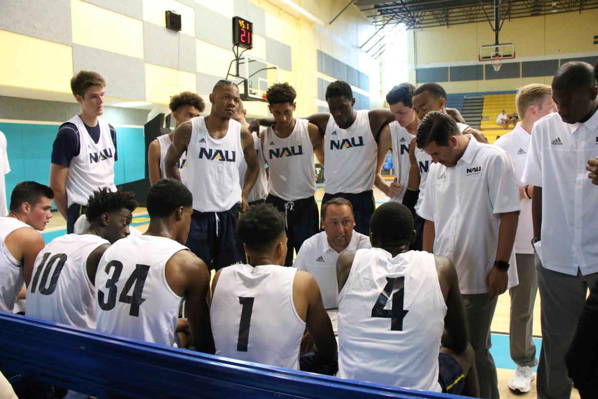 Newcomers Aspire To Turn Around Men S Basketball Sports