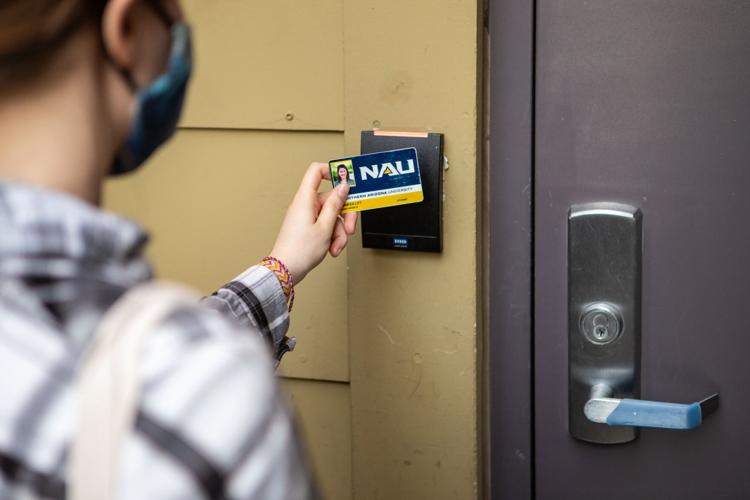 NAU students experience issues with new digital JacksCard News