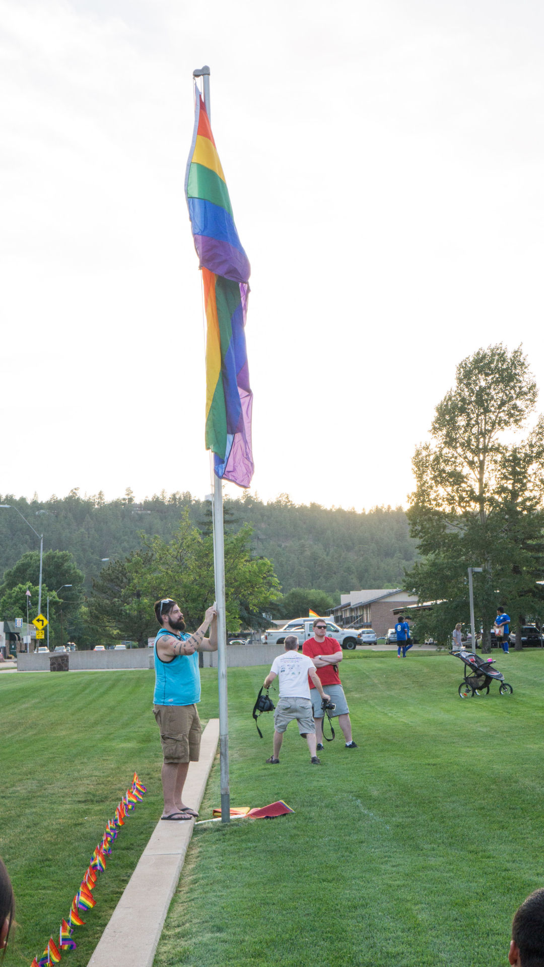 null_rainbow-flag-9.jpg