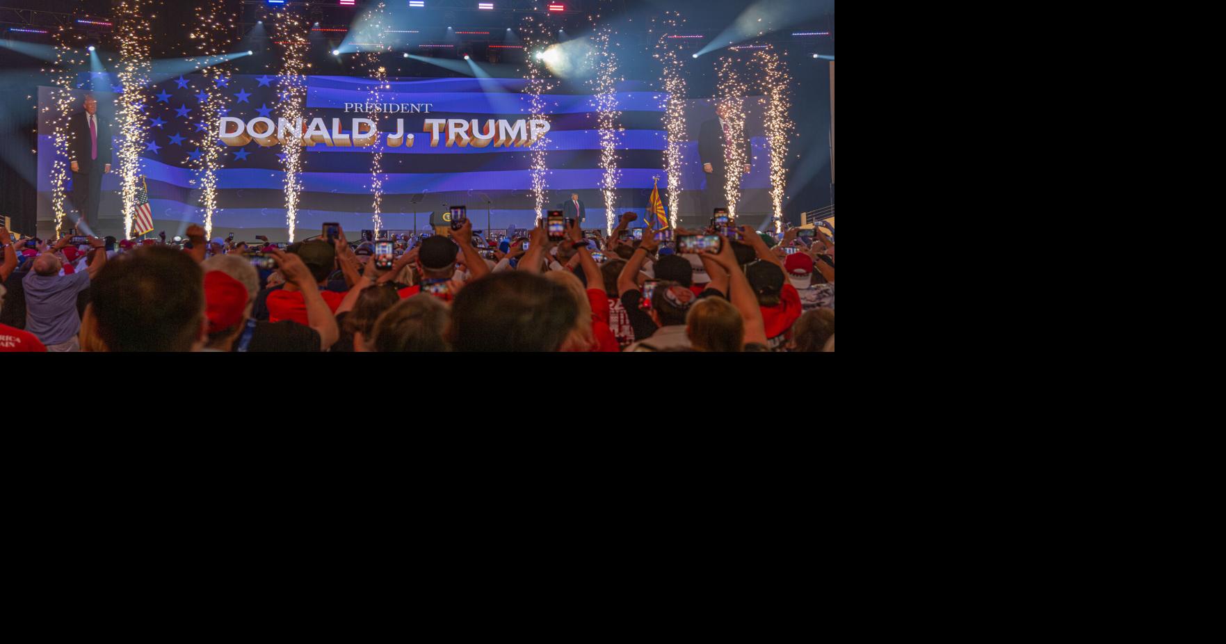 Trump holds political rally in Phoenix before midterms