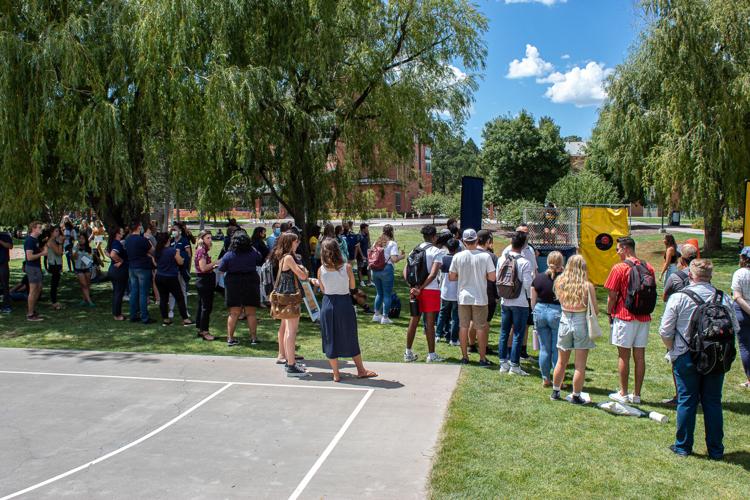 President's Back Jacks BBQ Features