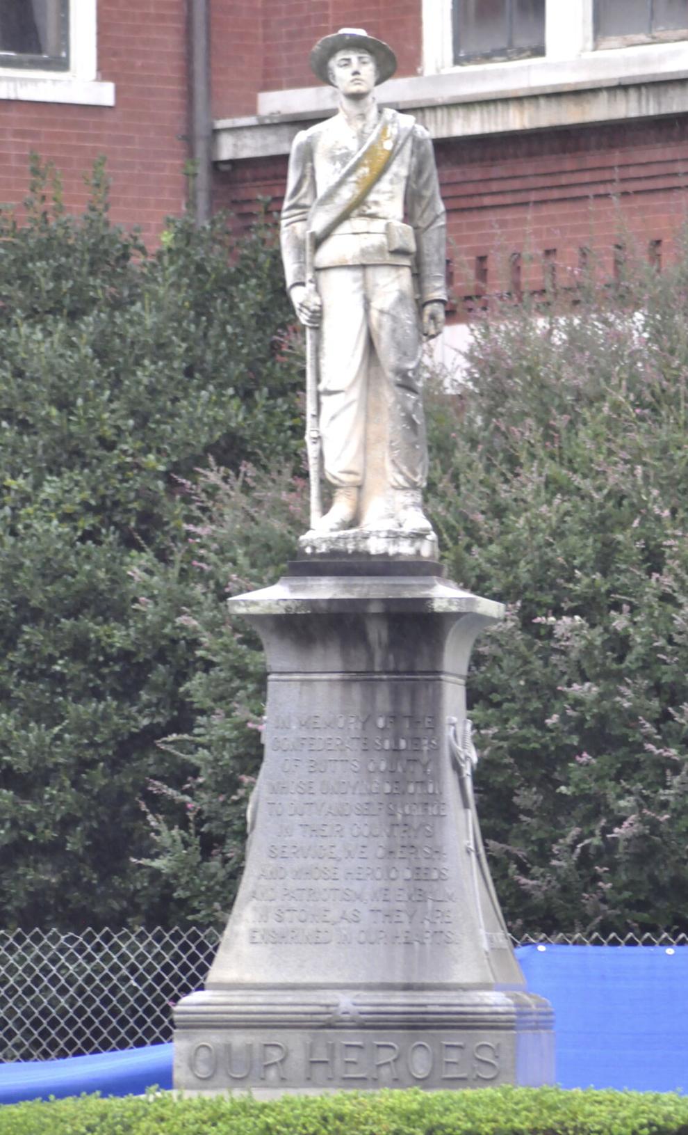 Petition presented seeking removal of the Confederate statue from