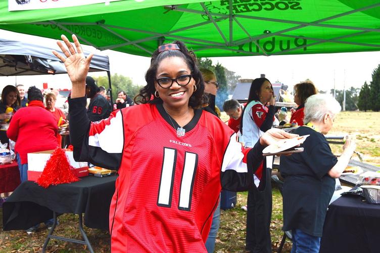 Tailgate parties celebrate Falcons' Super Bowl appearance, Features