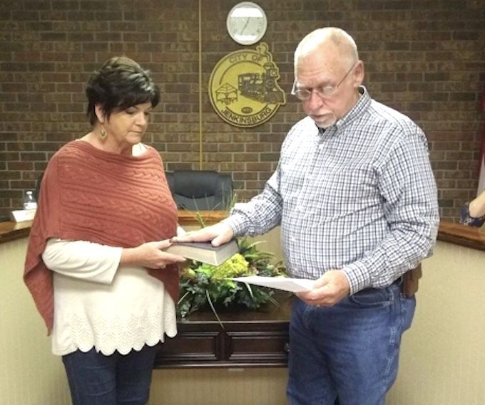 Mayor, two Jenkinsburg council members sworn in for new terms News