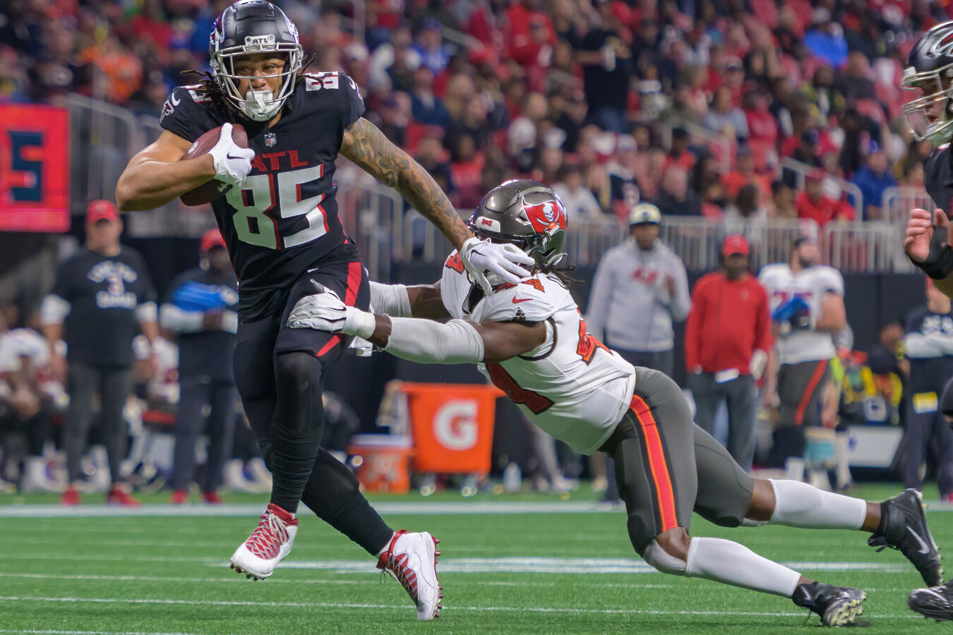 Atlanta Falcons - First career 100-yard game for Kyle Pitts