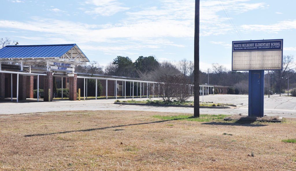 New broker tapped to sell school property Local News