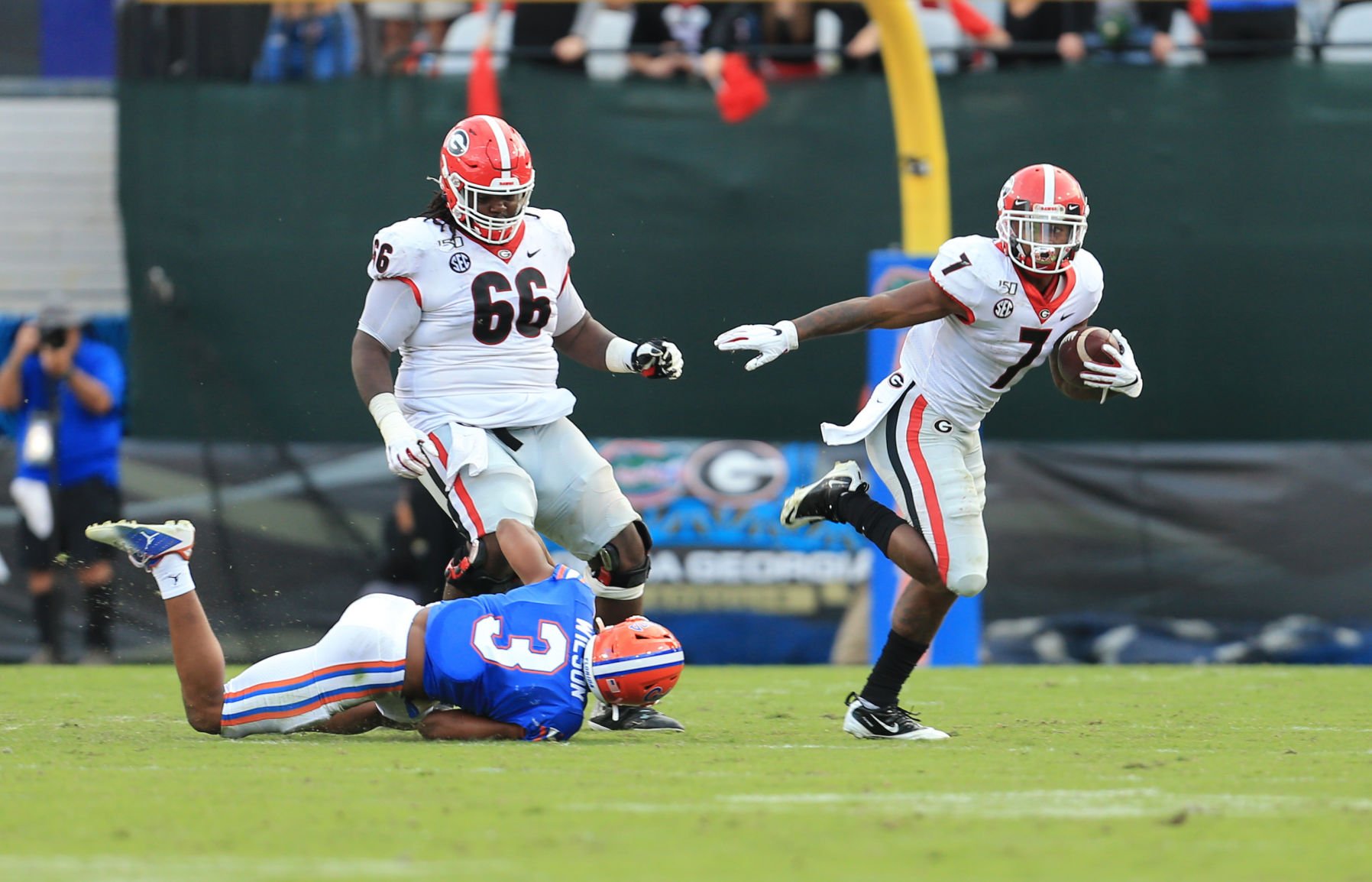 PHOTOS: Georgia Bulldogs Vs. Florida Gators Football | Sports ...