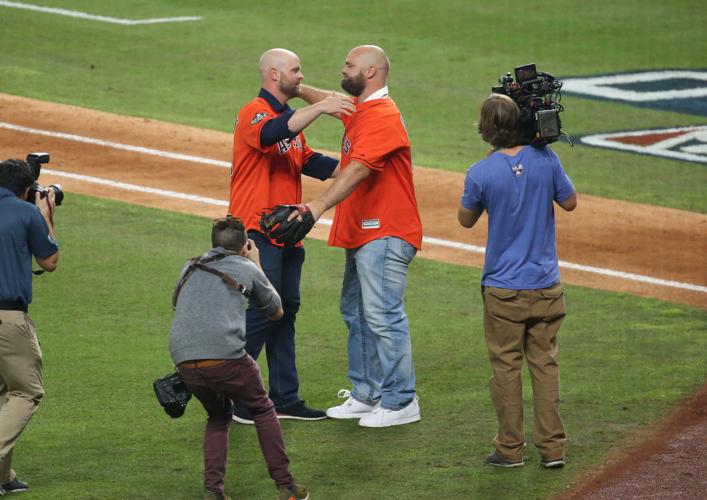 Braves trade Evan Gattis to Astros