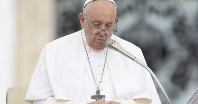 Papa Francisco pide respetar derechos humanos y rezar por el fin de las ...