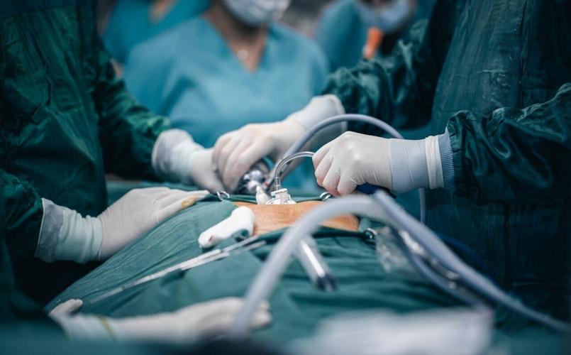 Study finds extra daily steps slashes post-surgery risks | Health ...
