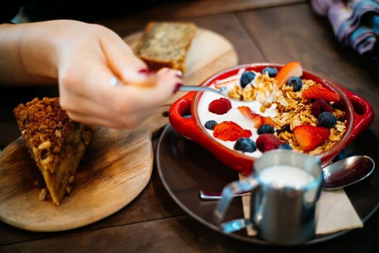 This simple breakfast food could slow down aging | Health ...