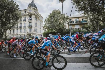 Tackling The Tour Israelis Cycle Their Way To History Us World News Jewishaz Com