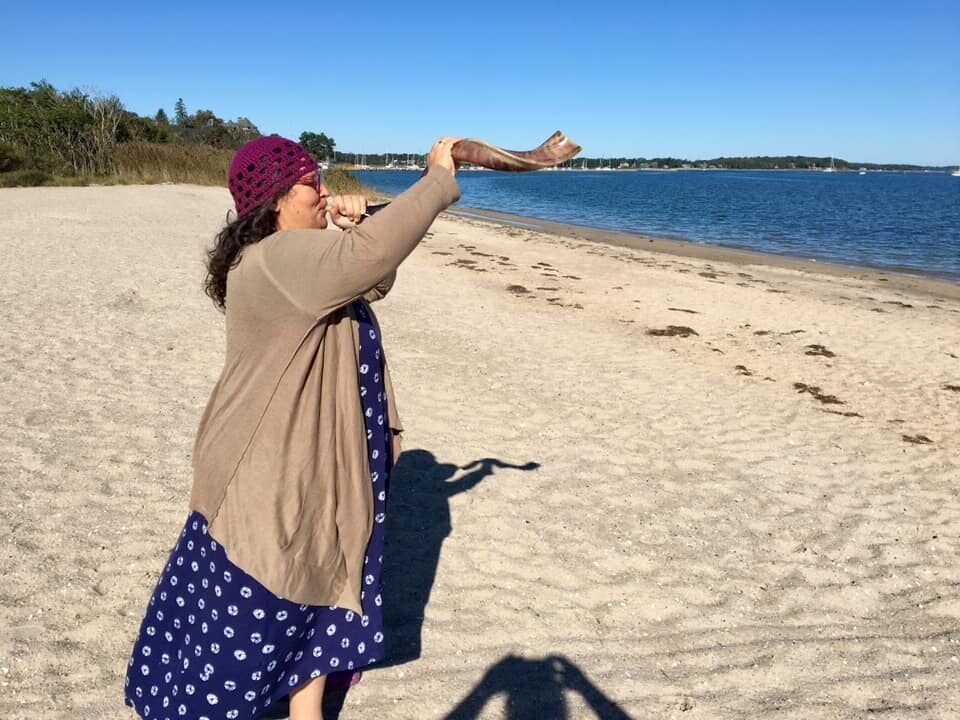 Rabbi explains why fat activism is necessary in Jewish spaces - Vimarsana News
