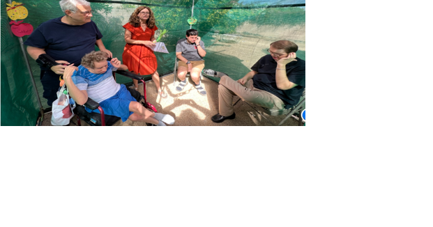 Borrowed sukkah 'closes the circle' for Greater Phoenix's Jewish community | Community - Vimarsana News