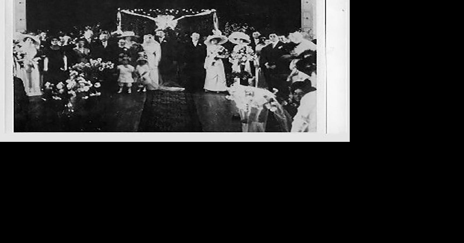 Exhibit explores 100-plus years of Jewish wedding customs | Arts ...