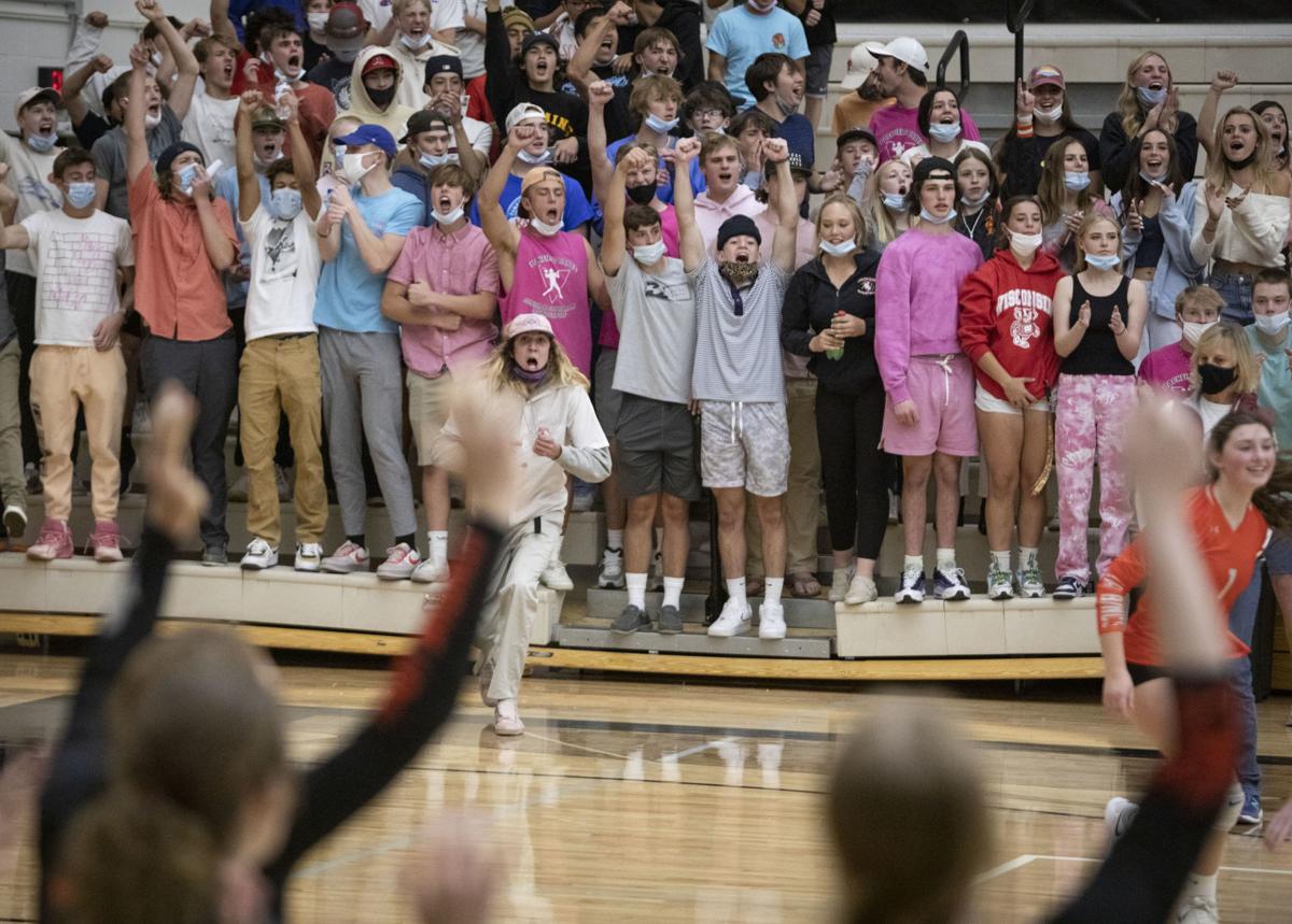 Broncs vs. Pinedale volleyball