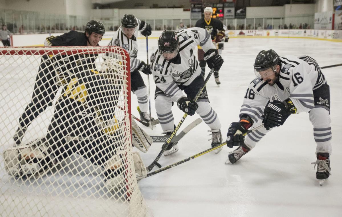 Moose vs. Boulder hockey
