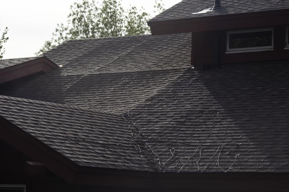 How To Tell When Your Roof Decking Is Damaged?