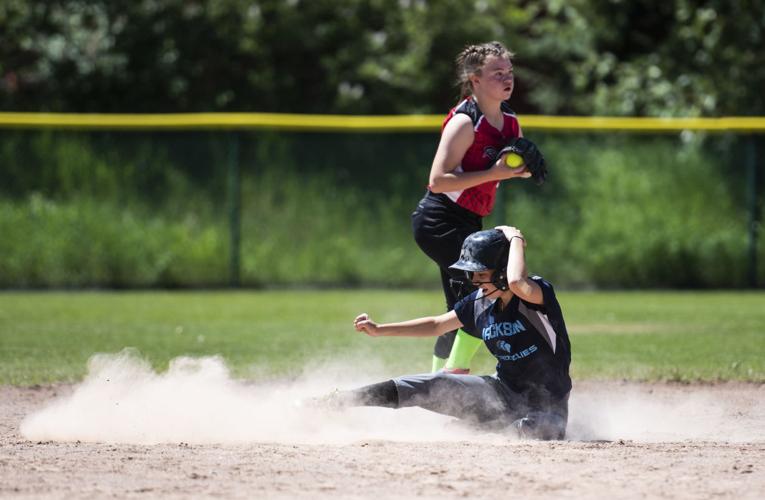 Dillon Softball Grizzlies make history with Jackson's first travel softball team ...
