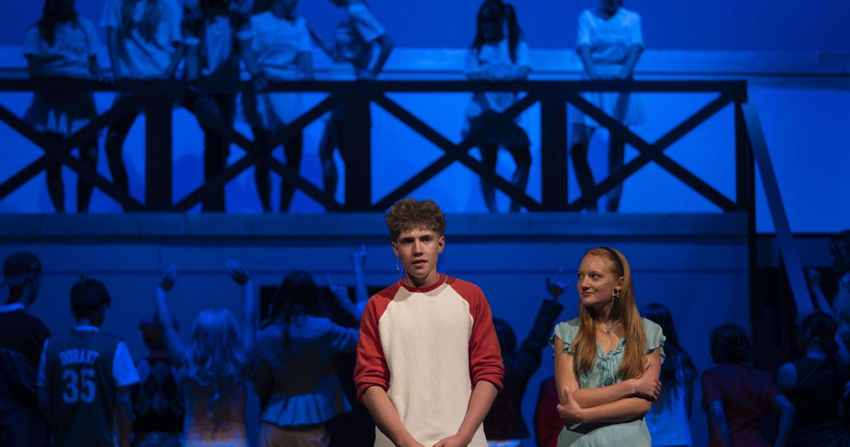 Students probe relationships, cliques in 'High School Musical'