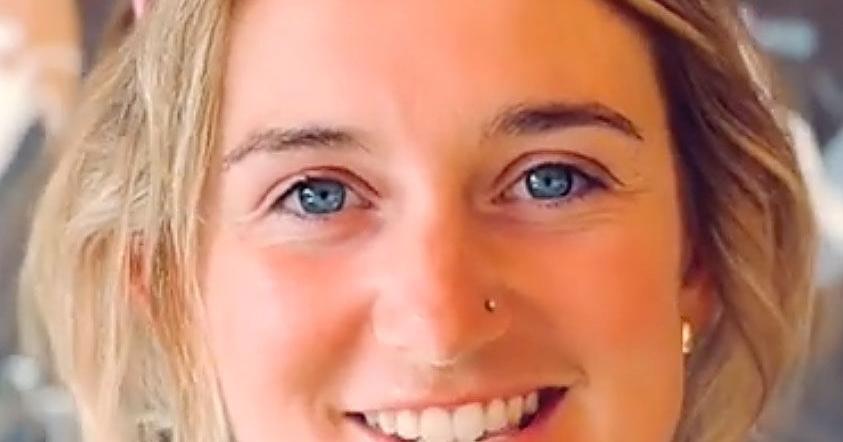 Lindsay Woods bows out of Mongol Derby after leading through six days
