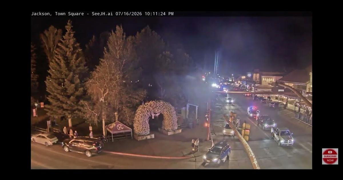 Chase through Town Square reaches 120 mph on Hwy 89 before suspect arrested
