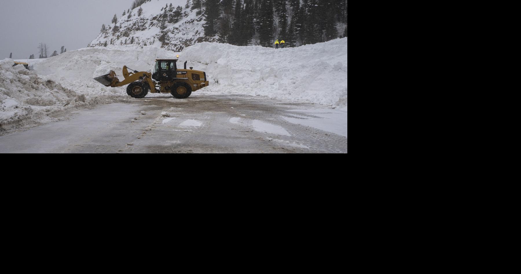 Avalanches up high, rain down low: Jackson Hole set for weird Christmas