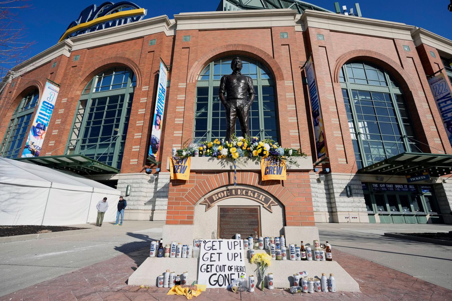 Royals Brewers Baseball | | jhnewsandguide.com
