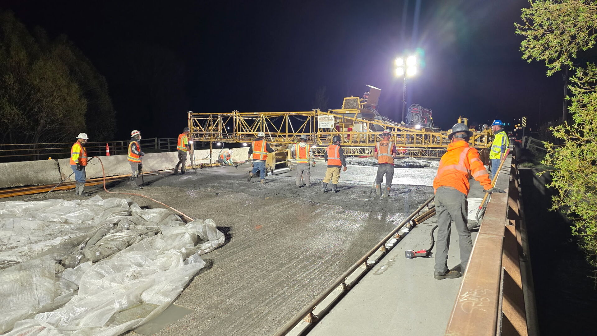 WYDOT switched to other side of Flat Creek Bridge, Vine Street