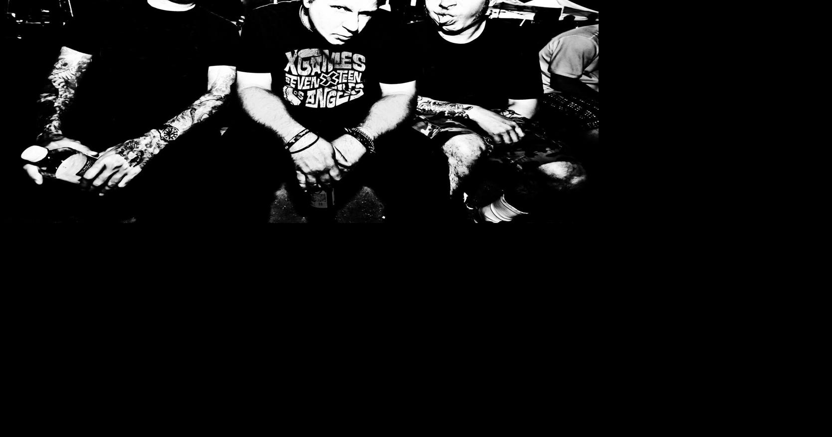 Mangy Moose Hasn T Outgrown Punk Music Jhnewsandguide Com