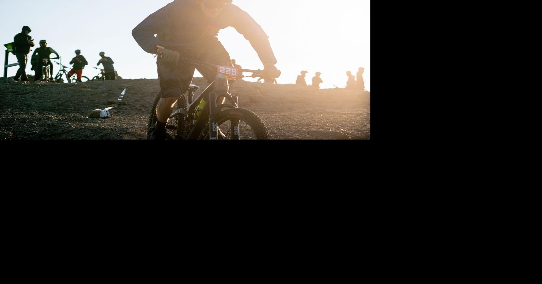 Bikers battle gravity down Rendezvous | Outdoors | jhnewsandguide.com