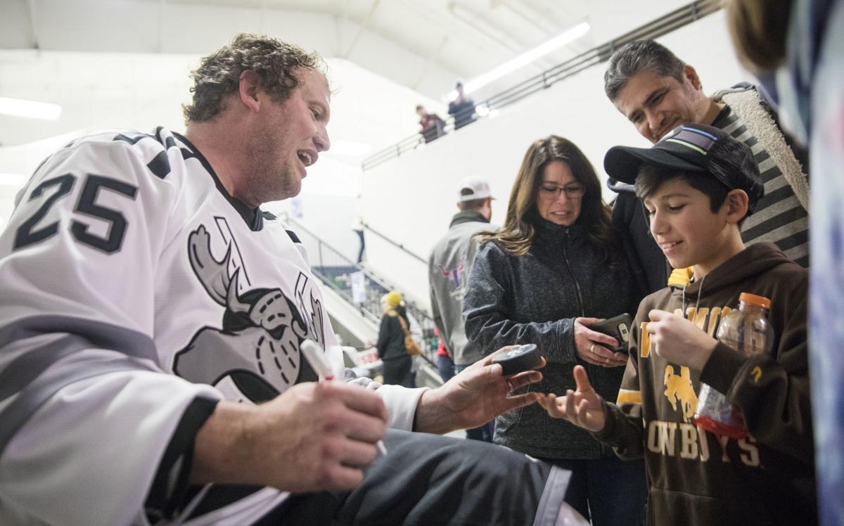Moose vs. Boulder hockey