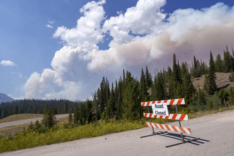 Firefighters slow growth of Fish Creek Fire | Cops & Courts ...