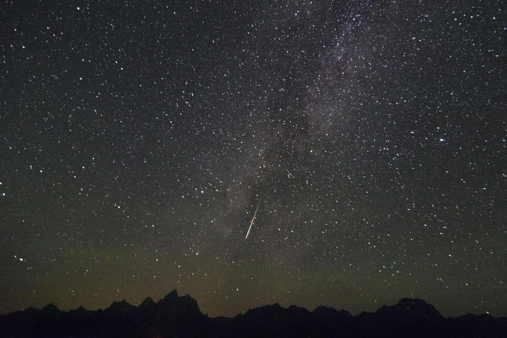 Stargazers: For one hour, turn off the lights | Local